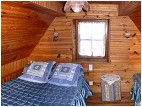 Chambre mansardée du 1er étage